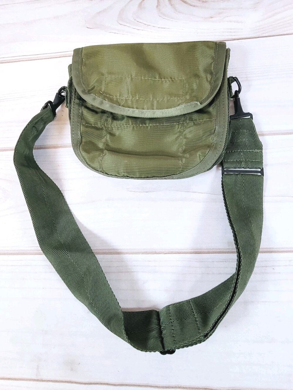 US Military Style Crossbody Tactical Battle Ammo Bag Green